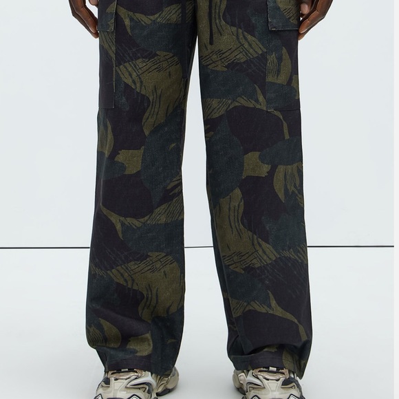 Baggy Trevor Cargo Pants - Camouflage - 36 - Picture 8 of 8